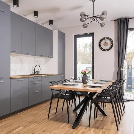 Apartamento Olimpijska Premium By Rent4you *
